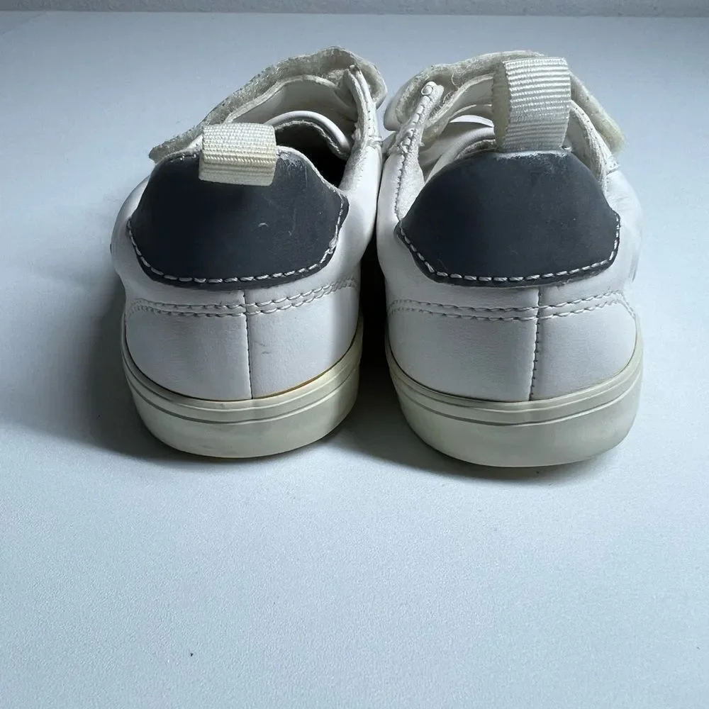 Old Navy Toddler Boys Sneaker Size 9 White Triple Strap